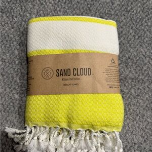 Sand cloud Yellow and White Beach Towel